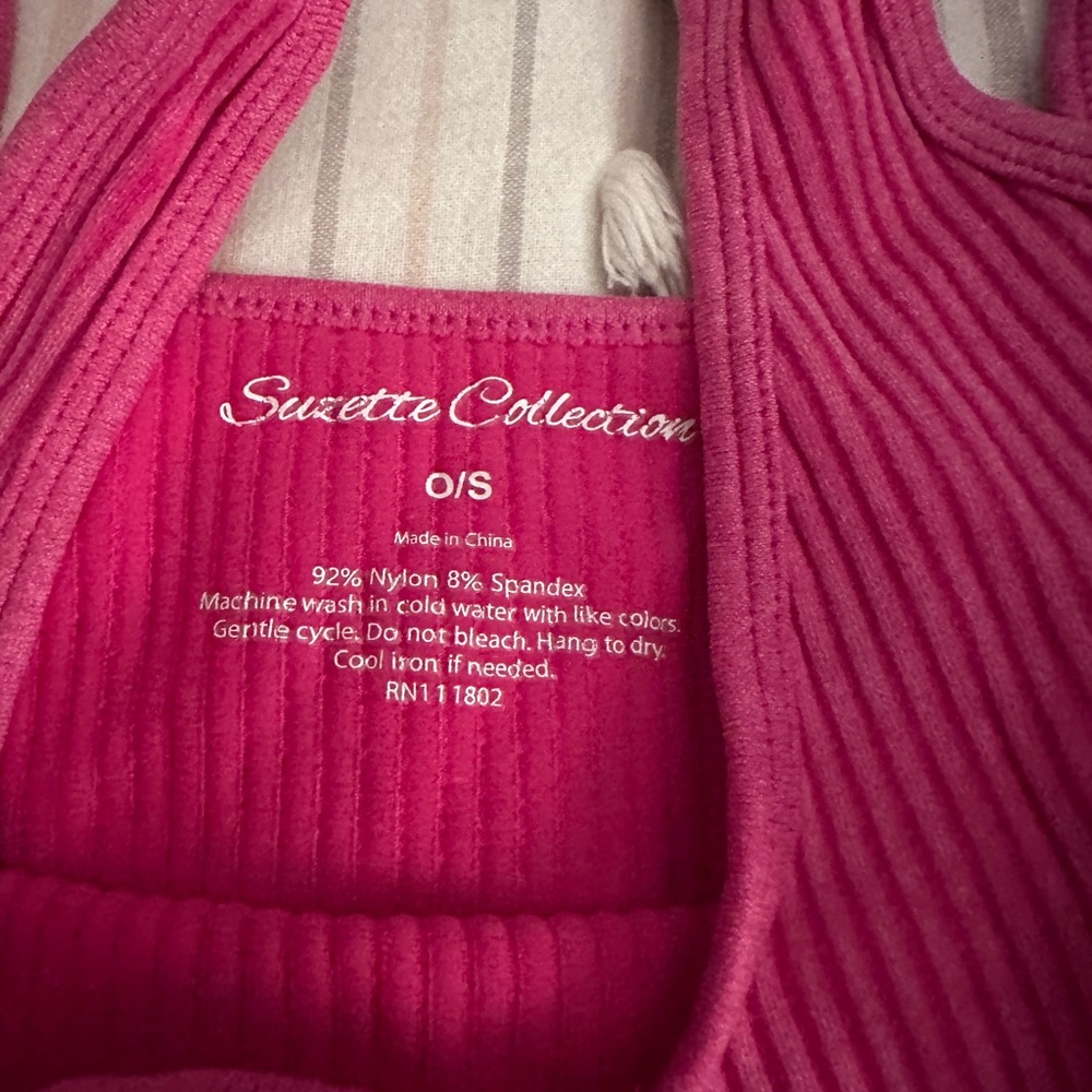 Pink Ribbed Tank Top - Picture 2 of 4